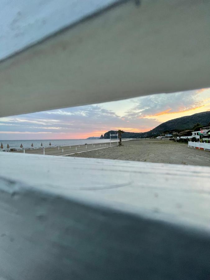 Villa Paonessa Lido Di Fondi Exterior foto